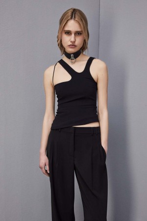 Patrizia Pepe Essential Asymmetrical Neckline Jersey Top Schwarz | 218670-JOR