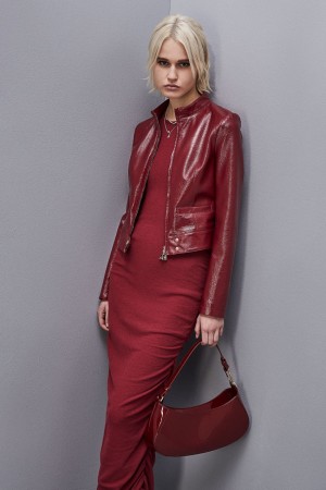 Patrizia Pepe Patent Leather Slim Biker Jacket Rot | 371456-GZO