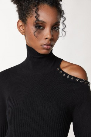Patrizia Pepe Piercing Cut-out Sweater Schwarz | 847523-WNK
